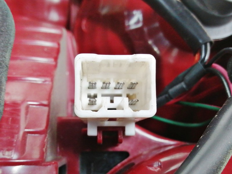 Recambio de piloto trasero izquierdo para hyundai sonata (y4) 2.0i 16v gls (2002) referencia OEM IAM 924013D010  