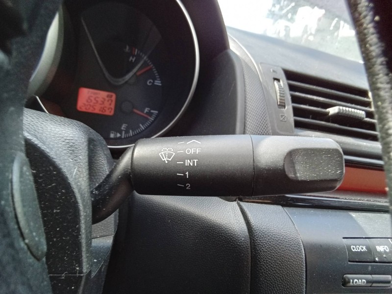 Recambio de mando limpia para mazda 3 berlina (bk) 1.6 crdt active referencia OEM IAM 17D682  