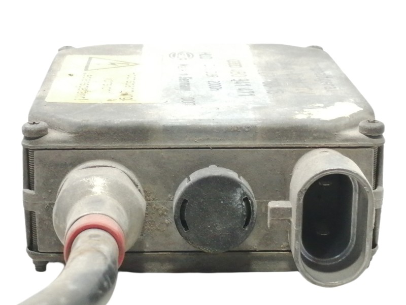 Recambio de centralita faros xenon para audi a6 berlina (4b2) 2.5 tdi referencia OEM IAM 4B0941471 5DV00776015 