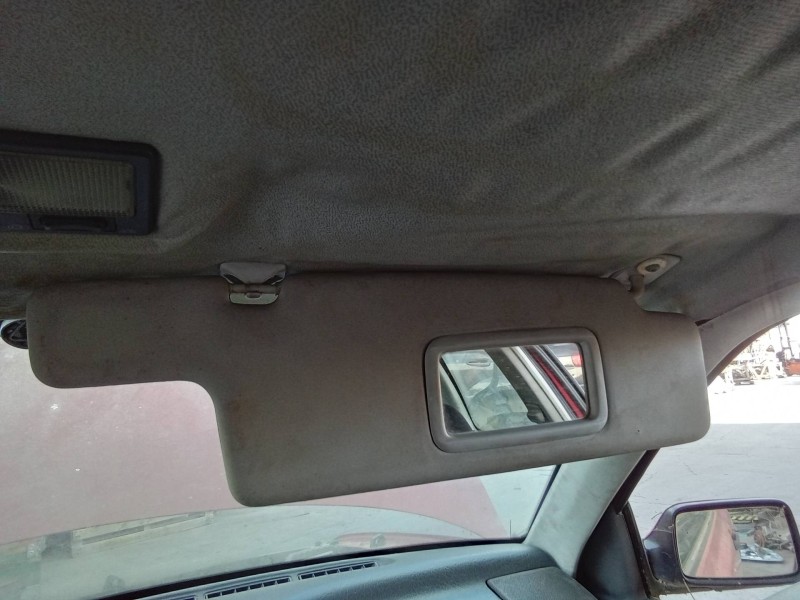 Recambio de parasol derecho para volkswagen golf iii berlina (1h1) gti referencia OEM IAM 1H0857552  