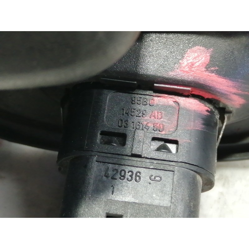 Recambio de mando elevalunas delantero derecho para ford fiesta berlina (dx) referencia OEM IAM 95BG14529AB 42936 