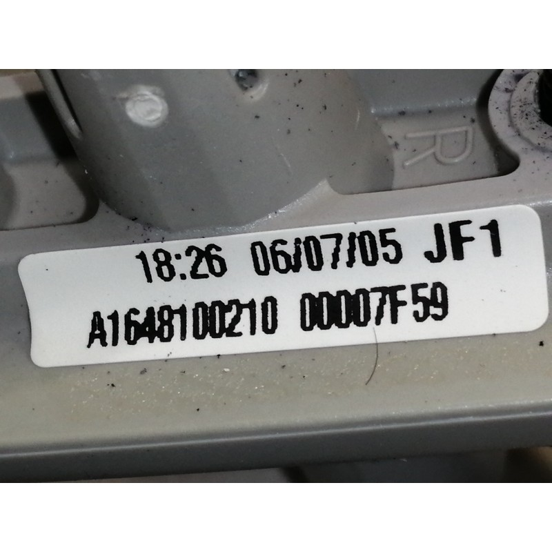 Recambio de parasol derecho para mercedes-benz clase m (w164) 320 / 350 cdi (164.122) referencia OEM IAM A1648100210  