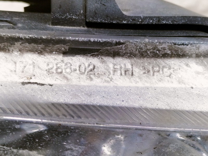 Recambio de faro antiniebla derecho para hyundai i30 classic referencia OEM IAM 922022R000  