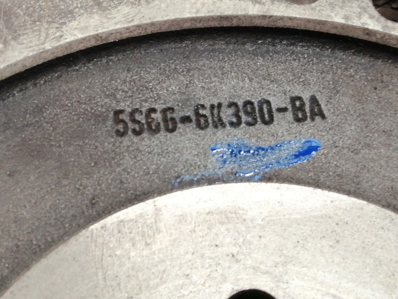 Recambio de volante motor para ford focus berlina (cap) ghia referencia OEM IAM 5S666K390BA  
