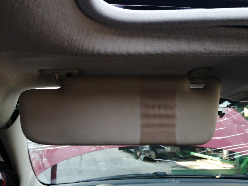 Recambio de parasol izquierdo para fiat nuova 500 (150) pop referencia OEM IAM D312C385  