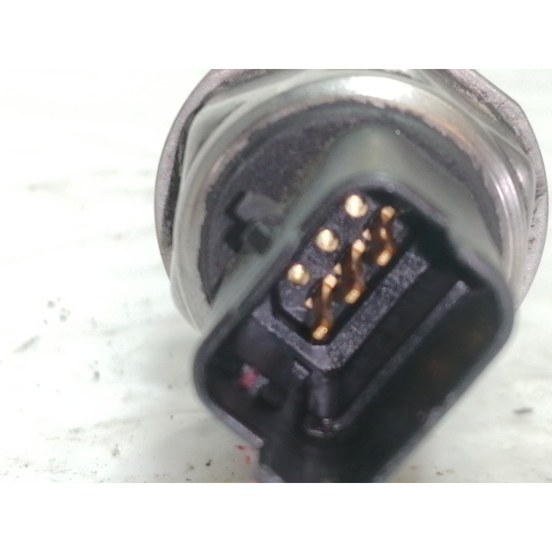 Recambio de rampa inyectora para mazda 3 berlina (bk) 1.6 crdt active referencia OEM IAM 9654592680  