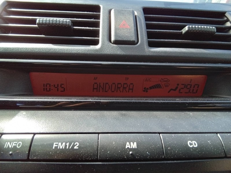 Recambio de pantalla multifuncion para mazda 3 berlina (bk) 1.6 crdt active referencia OEM IAM   