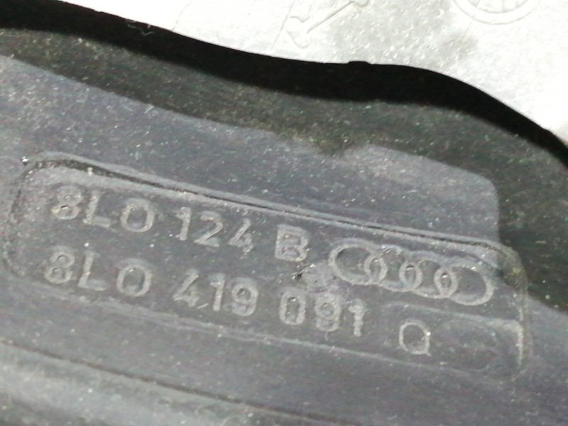 Recambio de volante para audi a3 (8l) 1.9 tdi ambiente referencia OEM IAM 8L0124B 8L0419091 