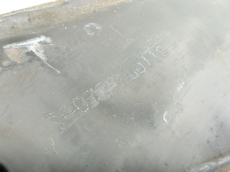 Recambio de brazo suspension inferior delantero derecho para volvo s40 berlina 1.8i referencia OEM IAM 34072G0118  