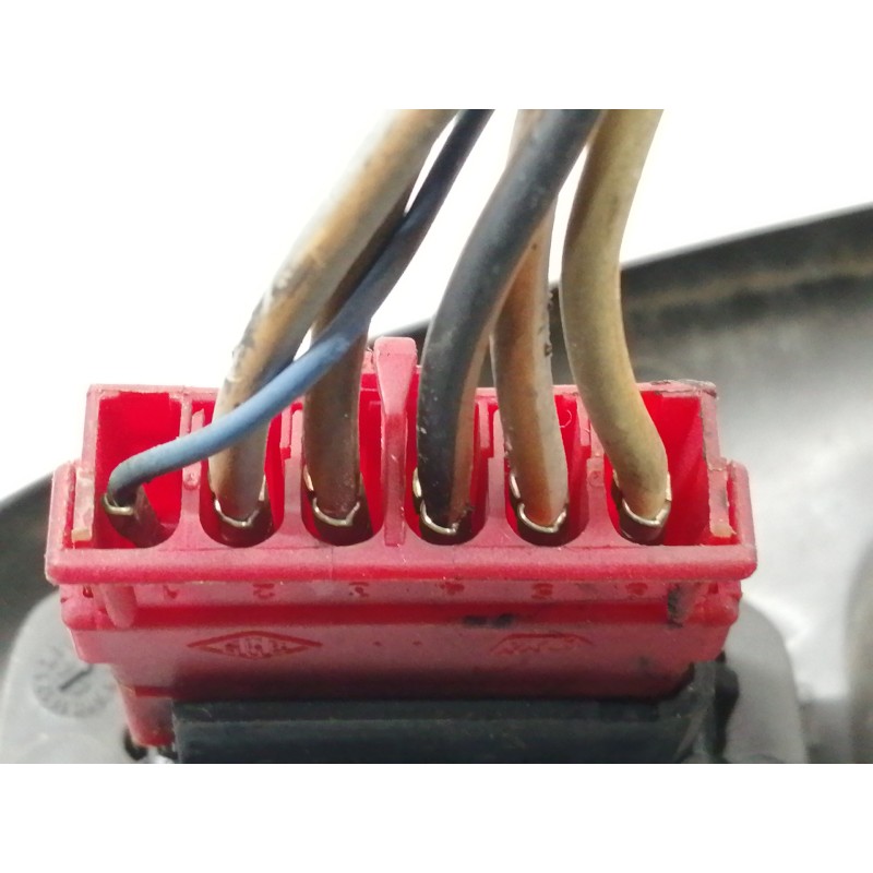 Recambio de mando elevalunas delantero derecho para renault scenic (ja..) 1.9 d rt referencia OEM IAM 7700431172  