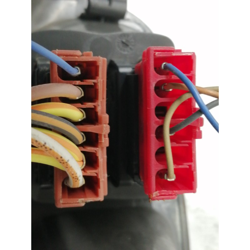 Recambio de mando elevalunas delantero izquierdo para renault scenic (ja..) 1.9 d rt referencia OEM IAM 7700431172  