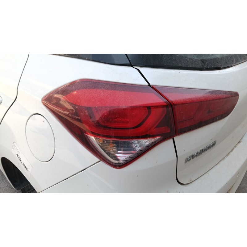 Recambio de piloto trasero izquierdo para hyundai i20 ii (gb, ib) 1.2 referencia OEM IAM   