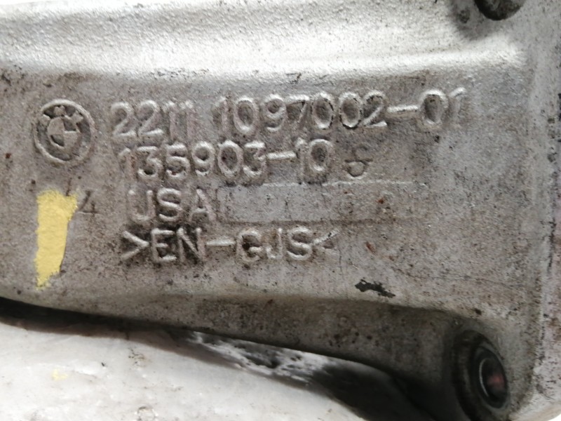 Recambio de soporte motor derecho para bmw x5 (e53) 3.0d referencia OEM IAM 2211109700201  