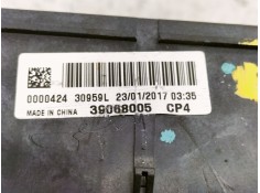 Recambio de caja reles / fusibles para opel corsa e business referencia OEM IAM 39068005 30959L  2