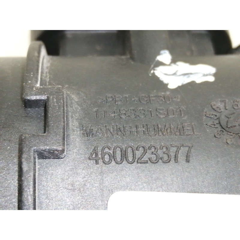 Recambio de caudalimetro para opel corsa e business referencia OEM IAM 13452145  