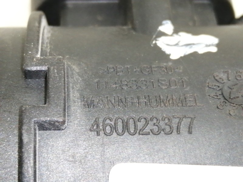 Recambio de caudalimetro para opel corsa e business referencia OEM IAM 13452145  