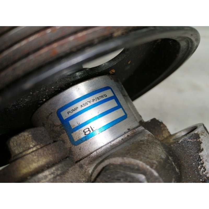 Recambio de bomba direccion para kia shuma 1.5 comfort 5 berlina referencia OEM IAM 8L03  