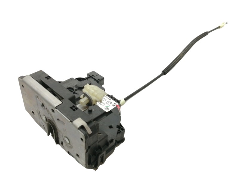 Recambio de cerradura puerta delantera derecha para opel corsa e business referencia OEM IAM 13431840  