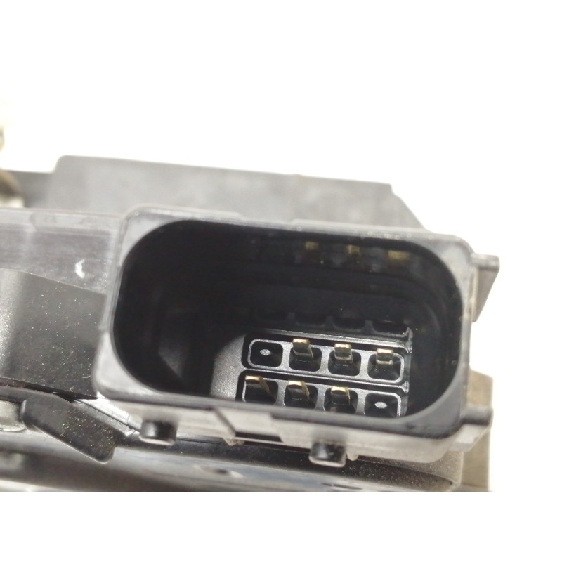 Recambio de cerradura puerta delantera derecha para opel corsa e business referencia OEM IAM 13431840  