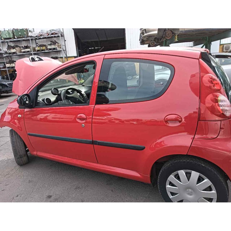 Recambio de puerta trasera izquierda para peugeot 107 1.4 hdi cat (8ht / dv4td) referencia OEM IAM   