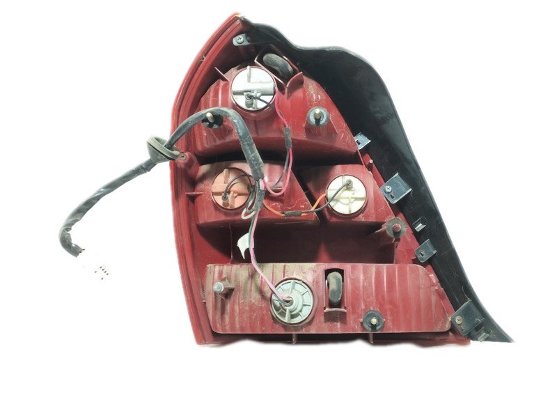 Recambio de piloto trasero derecho para hyundai elantra (xd) 1.6 comfort (4-ptas.) referencia OEM IAM   