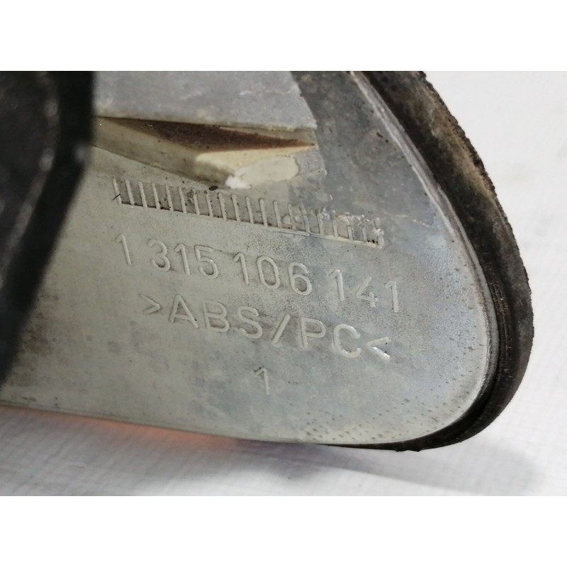 Recambio de piloto delantero derecho para bmw serie 3 berlina (e46) 320d referencia OEM IAM 1315106141  