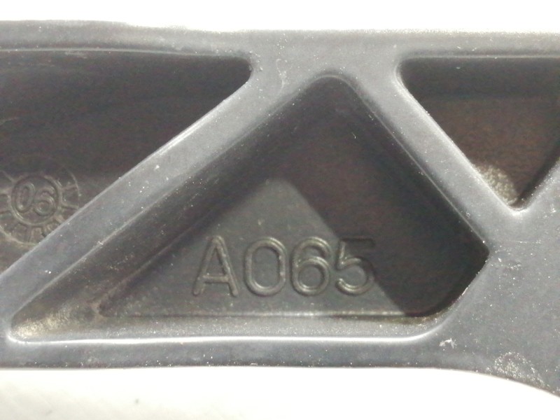 Recambio de brazo limpia delantero izquierdo para citroën jumper caja cerrada (06.2006 =>) 30 l1h1 hdi 100 referencia OEM IAM A0