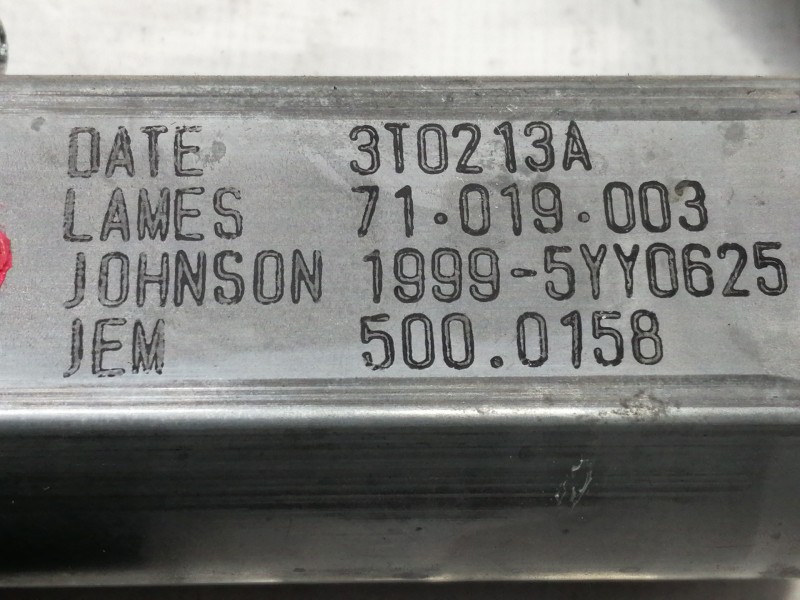 Recambio de elevalunas delantero derecho para opel corsa e business referencia OEM IAM 13447039RH  