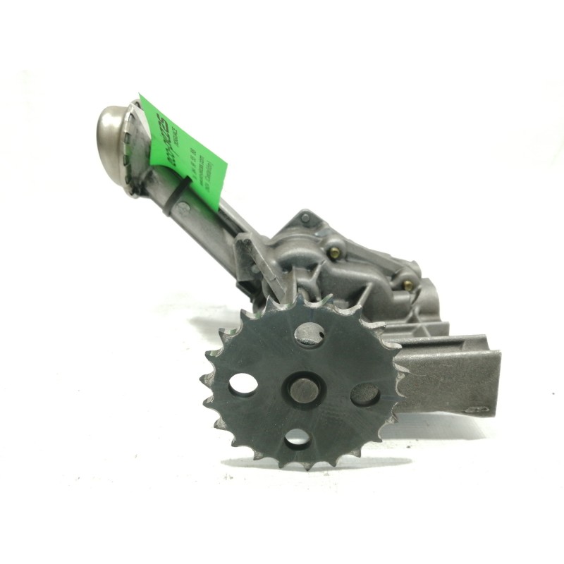 Recambio de bomba aceite para renault modus luxe privilege referencia OEM IAM 0106552  