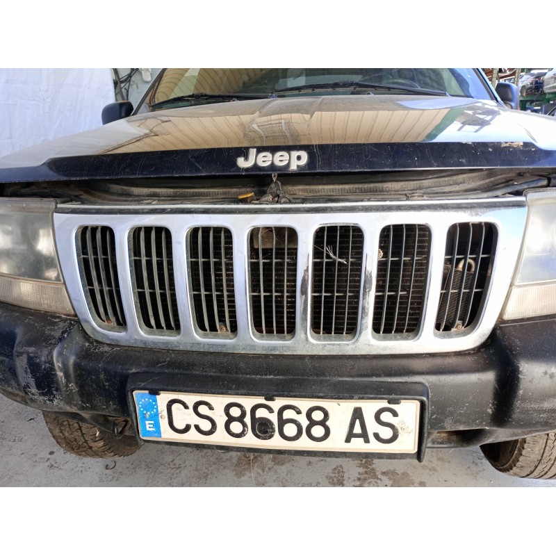 Recambio de rejilla delantera para chrysler jeep gr.cherokee (wj/wg) 3.1 td laredo referencia OEM IAM   