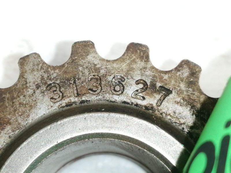 Recambio de polea cigueñal para renault modus luxe privilege referencia OEM IAM 313627  