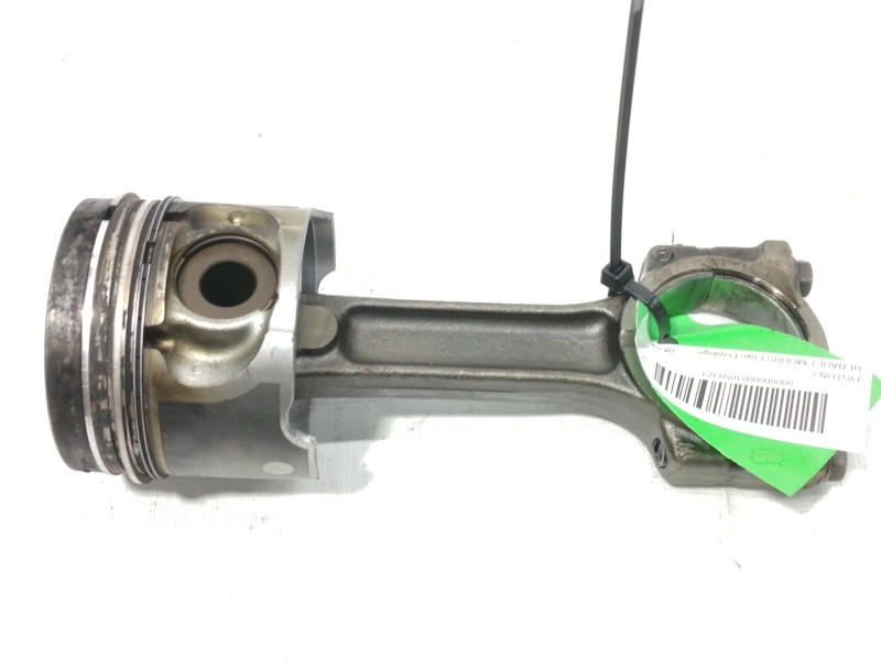 Recambio de piston para renault modus luxe privilege referencia OEM IAM   