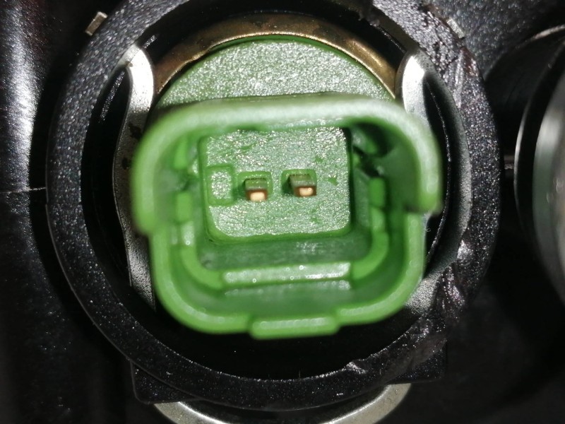 Recambio de termostato para peugeot 308 gt referencia OEM IAM 9656182980  