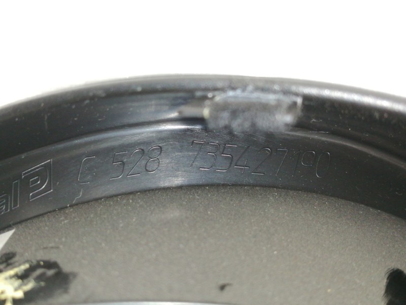 Recambio de moldura para fiat 500 cabrio (150) lounge referencia OEM IAM 735427190  