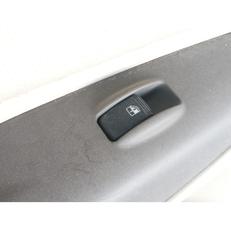 Recambio de puerta trasera izquierda para hyundai tucson (jm) 2.0 crdi premium 4x4 referencia OEM IAM COMPLETA  