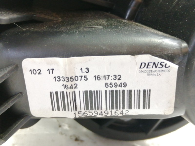 Recambio de motor calefaccion para opel corsa e business referencia OEM IAM 13335075  