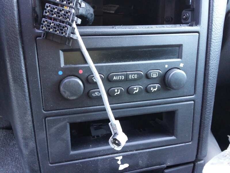 Recambio de mando calefaccion / aire acondicionado para opel astra g berlina comfort referencia OEM IAM 90559839 501732 / 104785