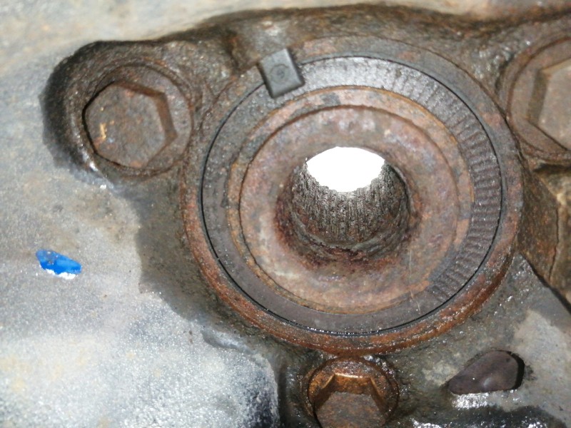 Recambio de mangueta trasera derecha para opel insignia berlina cosmo referencia OEM IAM   