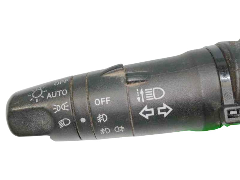 Recambio de mando intermitentes para nissan x-trail (t31) se referencia OEM IAM 7421SD  