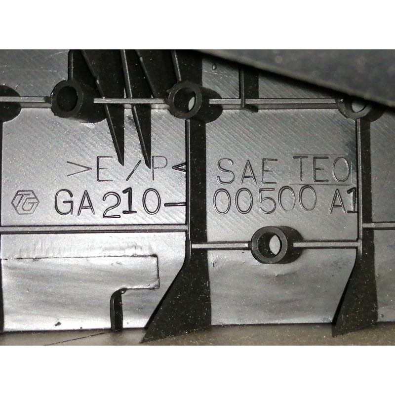 Recambio de salpicadero para subaru forester s11 (sg) 2.0 xt turbo referencia OEM IAM D04110820210  