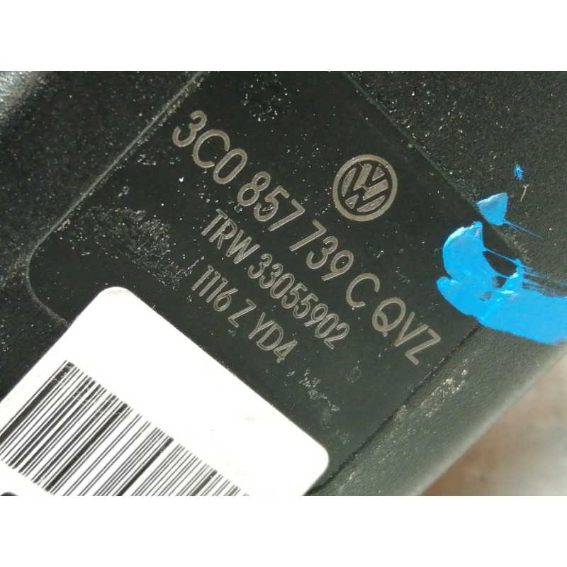 Recambio de enganche cinturon trasero derecho para volkswagen passat berlina (3c2) highline referencia OEM IAM 3C0857739 3C08577