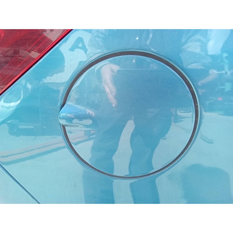 Recambio de tapa exterior combustible para opel corsa e business referencia OEM IAM 13427916  