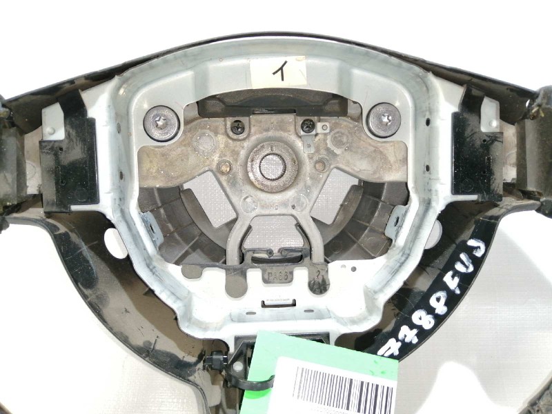 Recambio de volante para nissan x-trail (t31) se referencia OEM IAM   