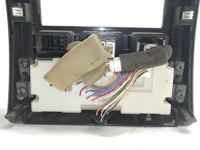 Recambio de mando calefaccion / aire acondicionado para nissan x-trail (t31) se referencia OEM IAM 27500JG74A  