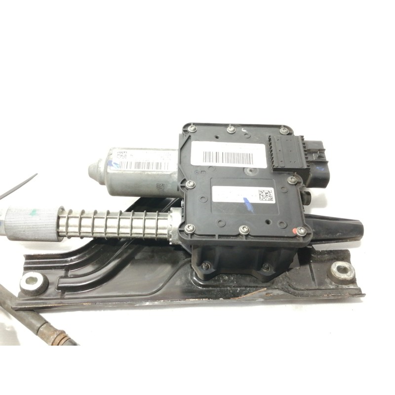 Recambio de freno de mano electrico para opel insignia berlina cosmo referencia OEM IAM A2C53401771  