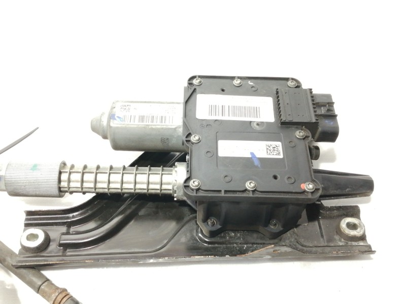 Recambio de freno de mano electrico para opel insignia berlina cosmo referencia OEM IAM A2C53401771  