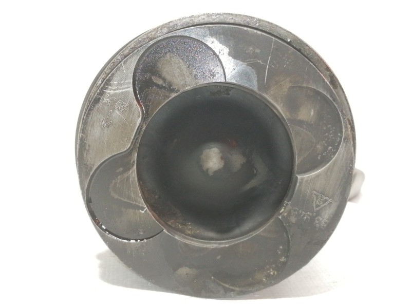 Recambio de piston para bmw serie 3 berlina (e90) 320d referencia OEM IAM   