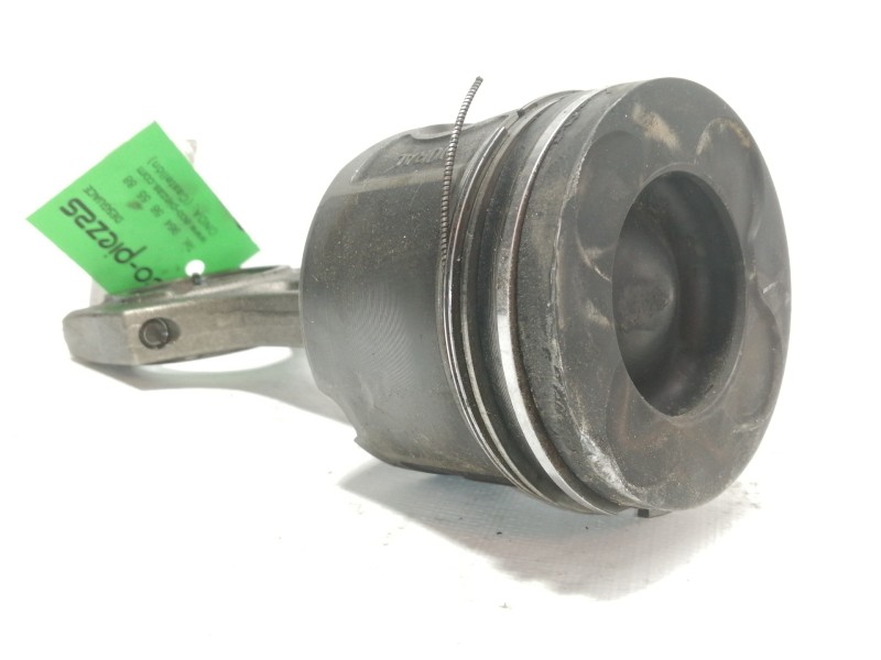 Recambio de piston para bmw serie 3 berlina (e90) 320d referencia OEM IAM   