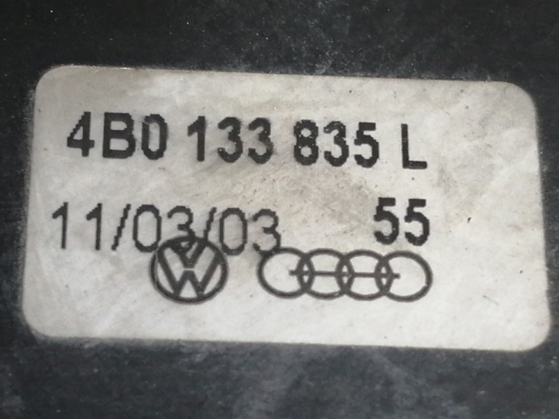 Recambio de filtro aire para audi a6 berlina (4b2) 2.5 tdi referencia OEM IAM 4B0133835L  