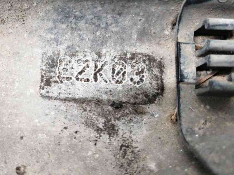 Recambio de brazo suspension inferior delantero derecho para mercedes-benz clase b (w246) b 180 cdi be (246.200) referencia OEM 